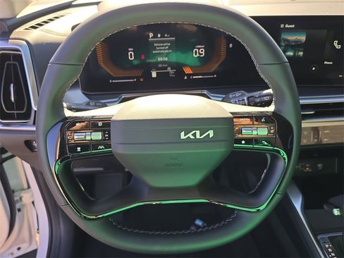 New 2026 Kia Sorento LX image 31