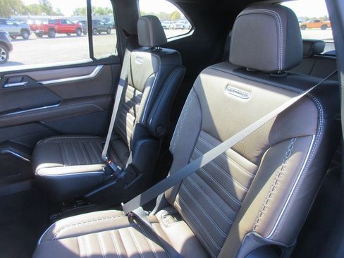 New 2026 GMC Acadia Denali Ultimate image 14