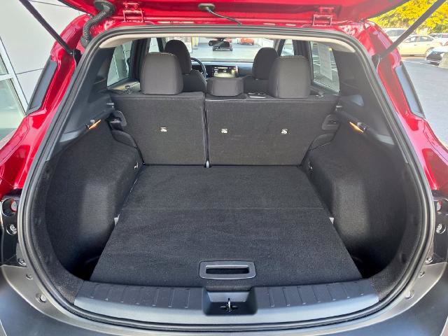 Certified 2025 Nissan Kicks SV FWD image 11
