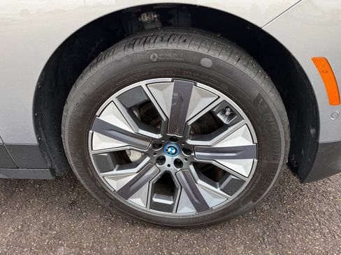 Used 2023 BMW iX xDrive50 w/ Convenience Package AWD/4WD image 27