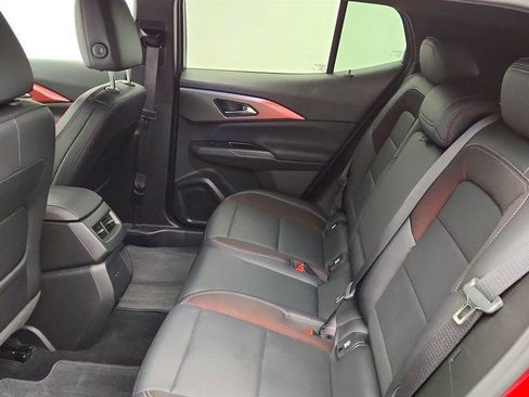 Used 2025 Chevrolet Equinox EV RS FWD image 21
