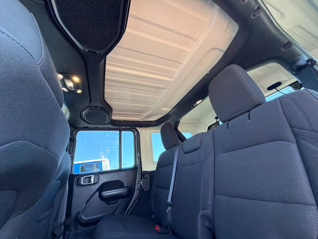 Used 2020 Jeep Wrangler Unlimited Sport AWD/4WD image 37