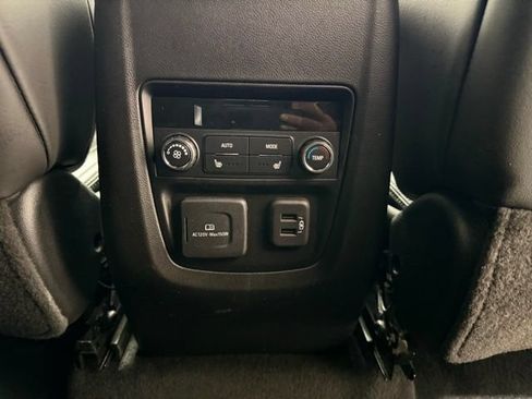 Used 2023 Buick Enclave Avenir w/ Avenir Technology Package AWD/4WD image 30