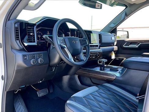 New 2026 Chevrolet Silverado 1500 RST AWD/4WD image 8