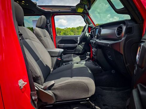 Used 2021 Jeep Wrangler Unlimited Sport AWD/4WD image 41