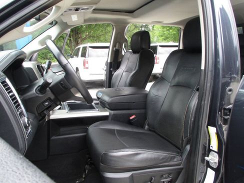Used 2014 RAM 2500 Laramie AWD/4WD image 24