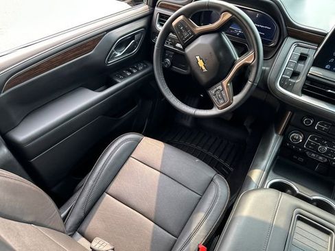 Used 2024 Chevrolet Tahoe High Country image 21