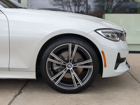 Used 2022 BMW 330i Sedan w/ Premium Package 2 image 11