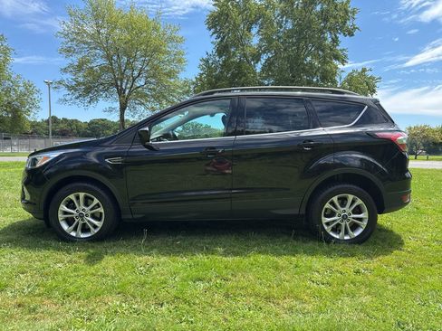 Used 2018 Ford Escape SE AWD/4WD image 38
