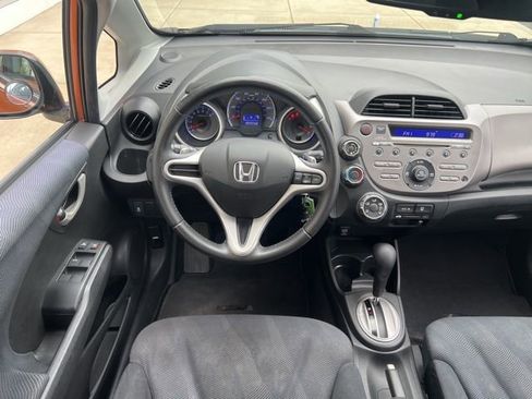 Used 2011 Honda Fit Sport image 11