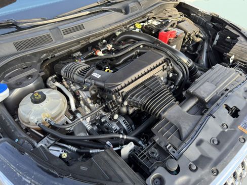 Used 2023 Lincoln Corsair FWD image 10