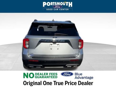 Certified 2022 Ford Explorer XLT w/ Equipment Group 202A image 31