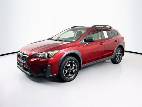Used 2019 Subaru Crosstrek 2.0i w/ Eyesight System image 3