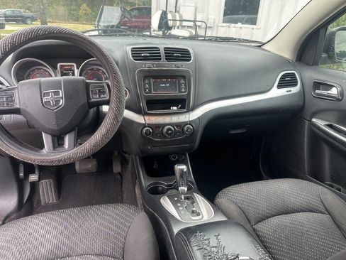 Used 2017 Dodge Journey SXT w/ Comfort/Convenience Group image 21