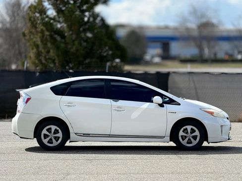 Used 2013 Toyota Prius Two FWD image 7