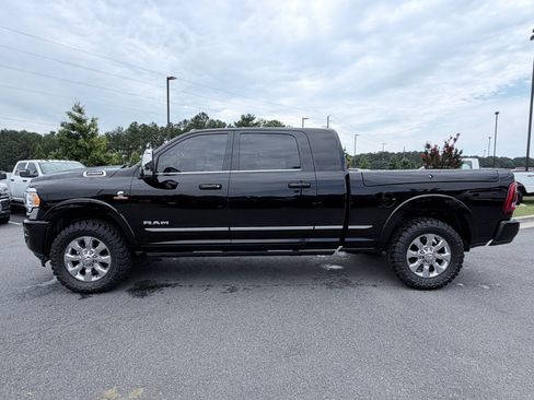 Used 2023 RAM 2500 Limited AWD/4WD image 5