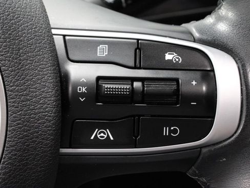 Used 2025 Kia Sportage EX w/ Premium Package AWD/4WD image 29