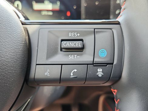Used 2026 Nissan Kicks SR w/ SR Premium Package FWD image 21