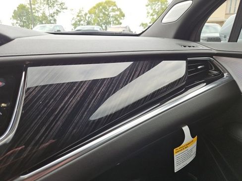 New 2025 Cadillac XT6 Premium Luxury w/ Technology Package image 33