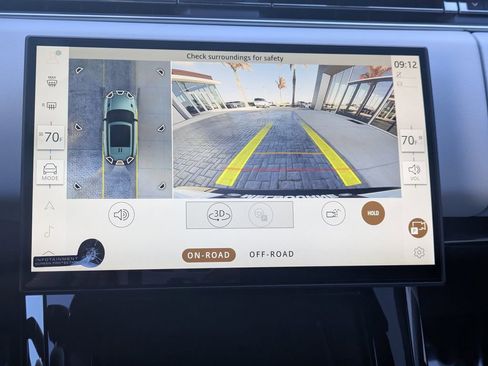 New 2026 Land Rover Range Rover Sport Dynamic SE image 24