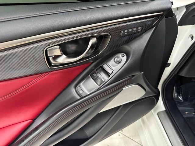 Used 2018 INFINITI Q60 Red Sport 400 w/ Pro Active Package AWD/4WD image 11