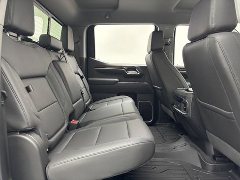 New 2026 GMC Sierra 1500 Elevation w/ Elevation Premium Package AWD/4WD image 34
