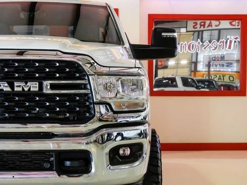 Used 2024 RAM 2500 Big Horn w/ Off Road Package AWD/4WD image 53
