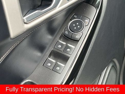 Used 2021 Ford Explorer Platinum w/ Equipment Group 601A AWD/4WD image 28