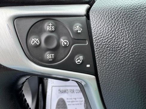Used 2020 GMC Terrain SLT w/ Preferred Package AWD/4WD image 17