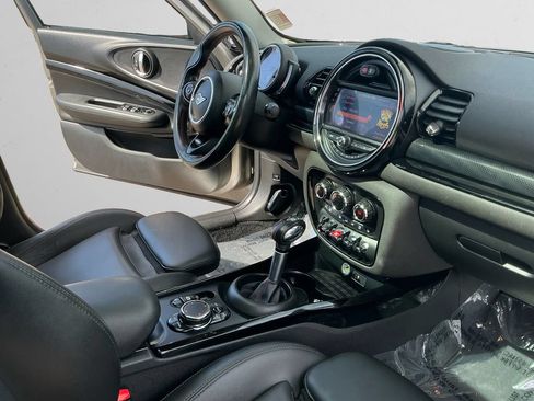 Used 2019 MINI Cooper Clubman S AWD/4WD image 15