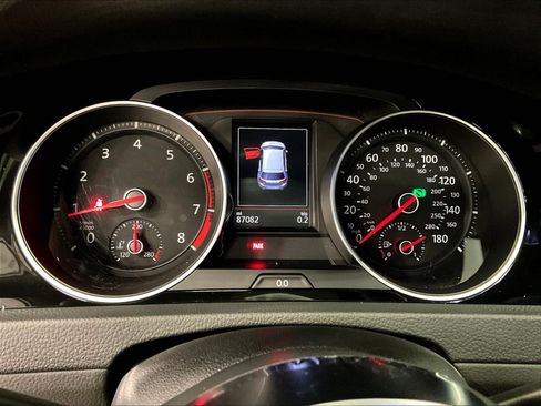 Used 2019 Volkswagen GTI S FWD image 13