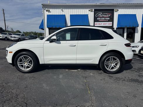 Used 2018 Porsche Macan Sport Edition AWD/4WD image 7