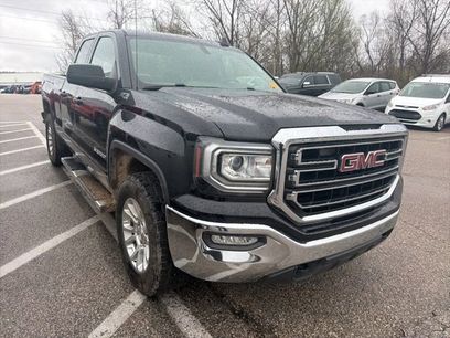 Used 2017 GMC Sierra 1500 SLE w/ SLE Value Package