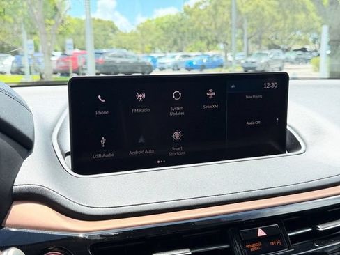 Certified 2022 Acura MDX w/ Technology Package FWD image 24