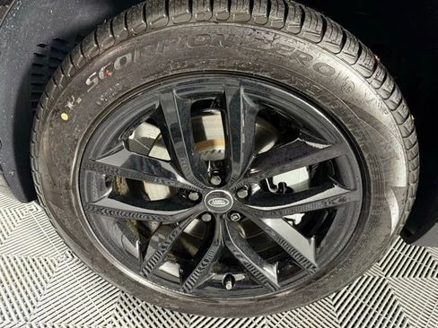 Certified 2025 Land Rover Range Rover Velar S image 11