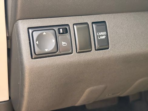 Used 2017 Nissan Frontier SV w/ SV Value Truck Package RWD image 22