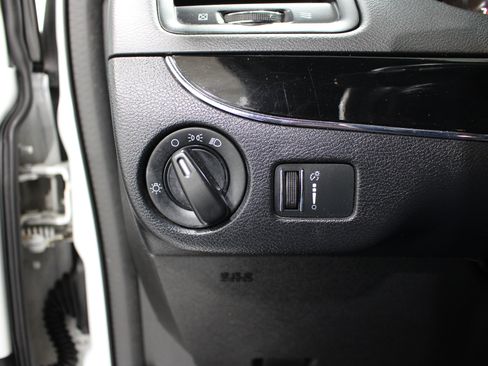 Used 2017 Dodge Grand Caravan SE FWD image 7