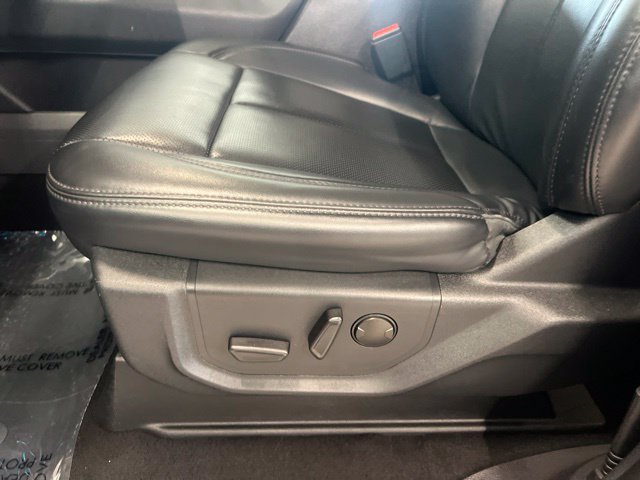 Used 2024 Ford Expedition Max XLT AWD/4WD image 33