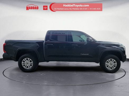 Used 2024 Toyota Tundra SR5 w/ SR5 Convenience Package AWD/4WD image 7