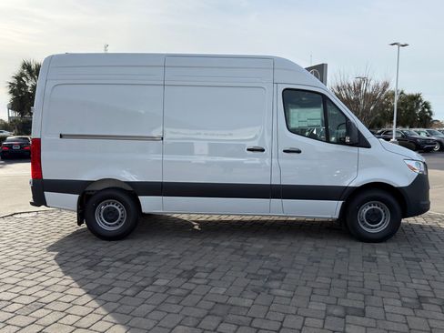 New 2026 Mercedes-Benz Sprinter 144 Cargo image 6