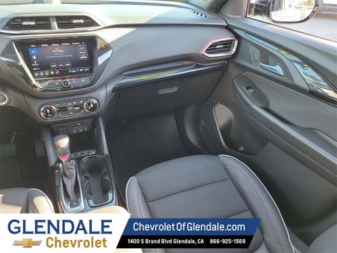Used 2023 Chevrolet TrailBlazer RS w/ Sun and Liftgate Package image 25