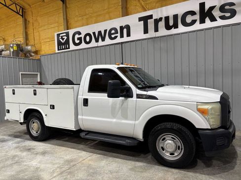 Used 2015 Ford F350 XL RWD image 3
