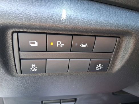 Used 2025 Nissan Versa S w/ S Plus Package FWD image 30