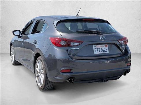 Used 2017 MAZDA MAZDA3 Touring FWD image 7