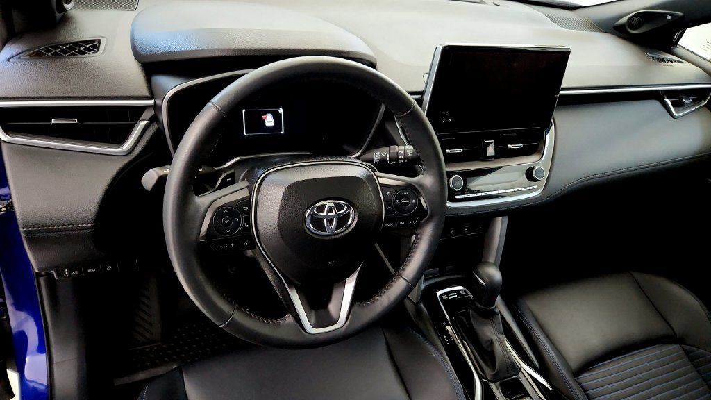 Certified 2024 Toyota Corolla Cross AWD Hybrid w/ Convenience Package image 24