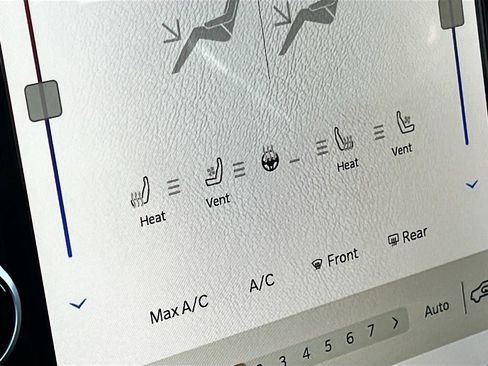 Certified 2023 RAM 1500 Laramie image 21