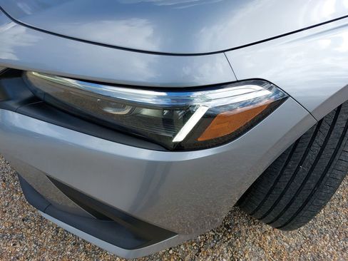 Used 2023 Honda Civic EX image 33