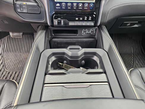 Used 2020 RAM 2500 Limited AWD/4WD image 28