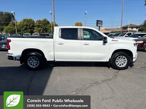 Used 2020 Chevrolet Silverado 1500 RST AWD/4WD image 4