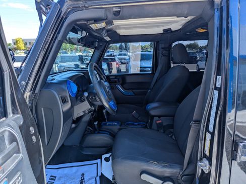 Used 2016 Jeep Wrangler Unlimited Sport w/ Quick Order Package 24S AWD/4WD image 11